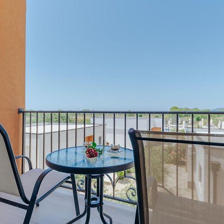 Imperial Resort Ulcinj Ngoại thất bức ảnh